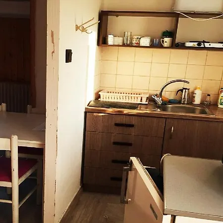 Apartman A Festő Vendégháza / The Painter's *